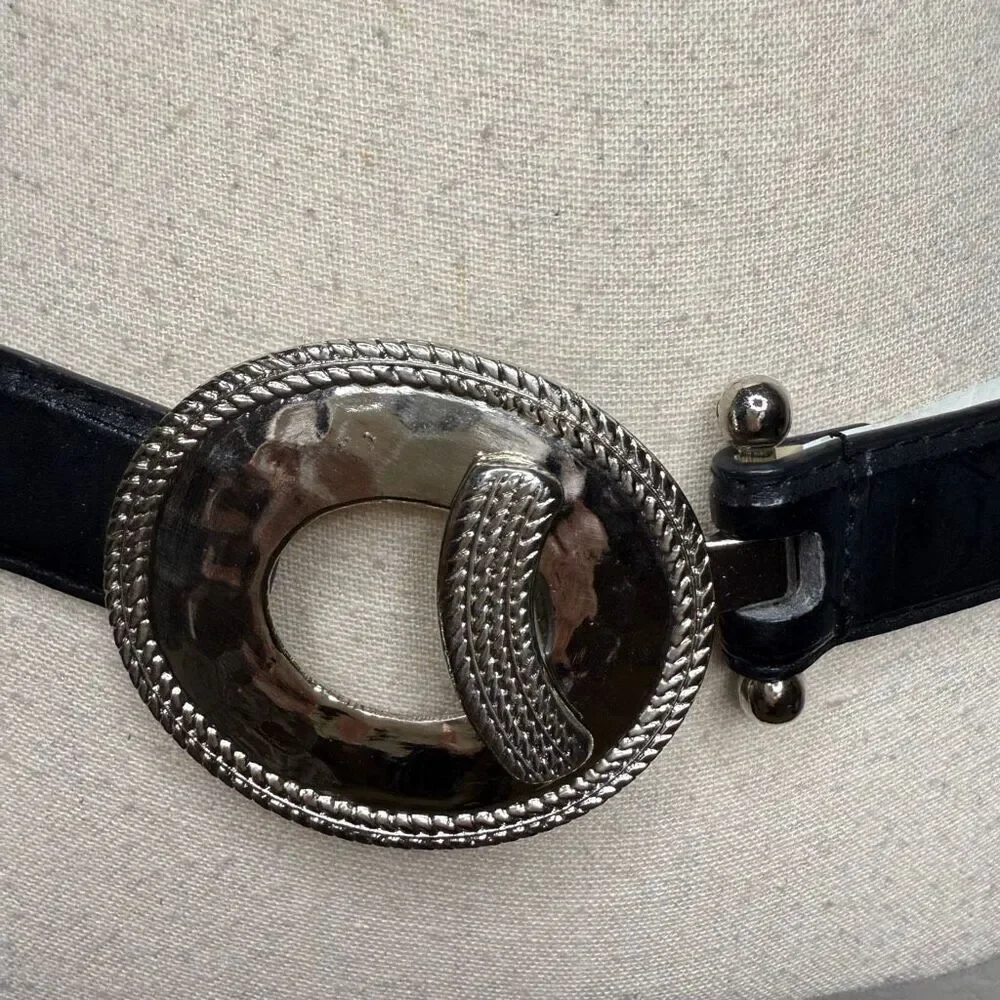 Faux‎ Leather Belt Brown Adjustable With Interlocking Hammered Metal Buckle Sz L